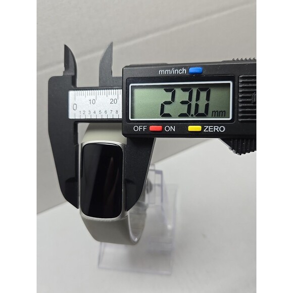 Fitbit Charge 5 Fitness Tracker GPS SpO2 Sleep Monitor Activity No Charger Watch - Picture 5 of 10